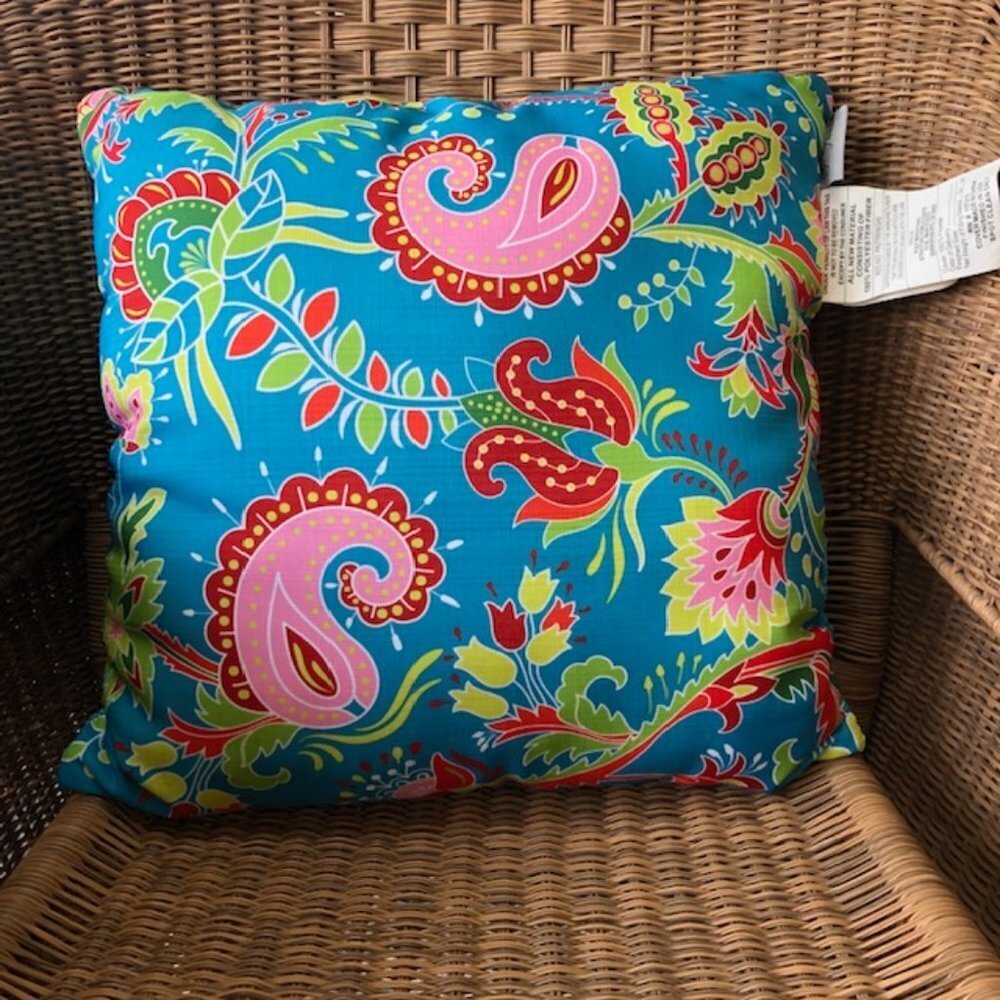 STRATFORD Outdoor Paisley White Blue Stripe Raffia Weatherproof Pillow - Picture 12 of 16